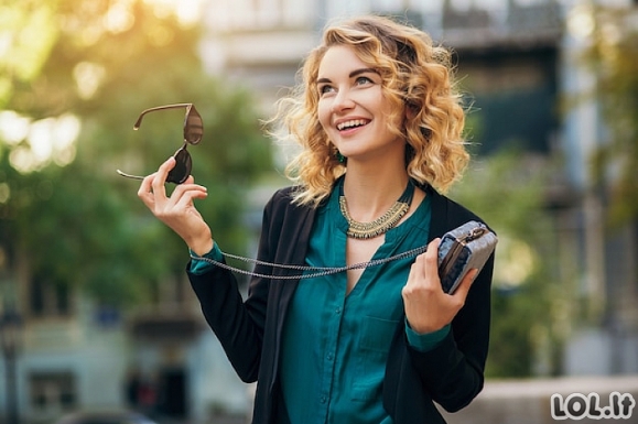 Didžiausias finansinis proveržis šiems Zodiako ženklams – pinigų srautai ir netikėtos galimybės jau pakeliui pas jus!