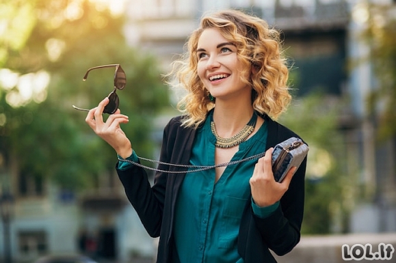 Didžiausias finansinis proveržis šiems Zodiako ženklams – pinigų srautai ir netikėtos galimybės jau pakeliui!