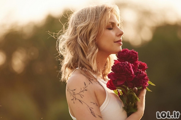 3 Pačios romantiškiausios Zodiako moterys! Ženklai, kurių meilė ir jausmingumas pavergia širdis