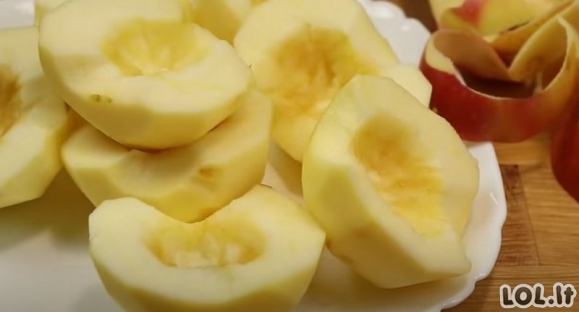 Šio obuolių pyrago paragavę nebegrįšite prie tradicinių!