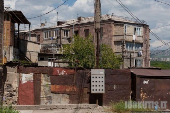 Armėniškos savarankiškos statybos be leidimų