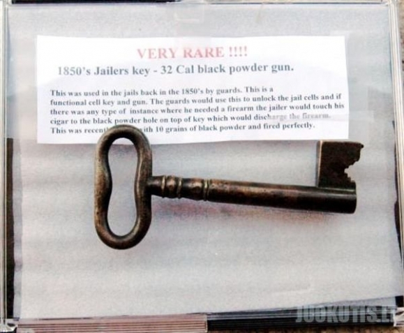 Šaudantys raktai, konfiskuoti iš kalinių