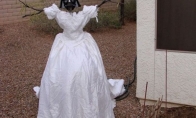 Ką galima nuveikti su neištikimos žmonos vestuvine suknele