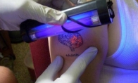 Ypatingos tatuiruotės ultravioletinėje šviesoje