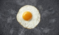 Kaip australai kepa kiaušinius